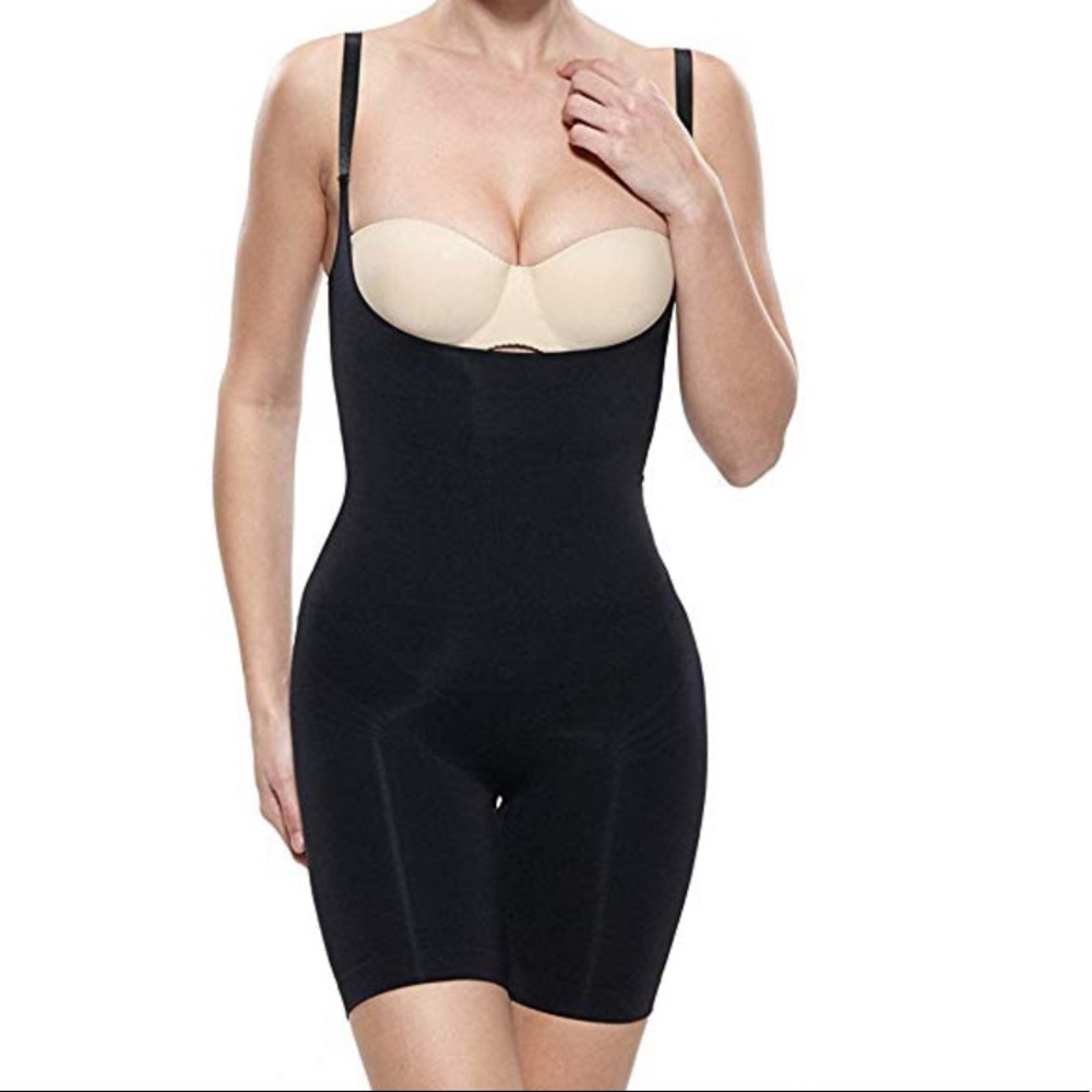 NEVER WORN Shapewear